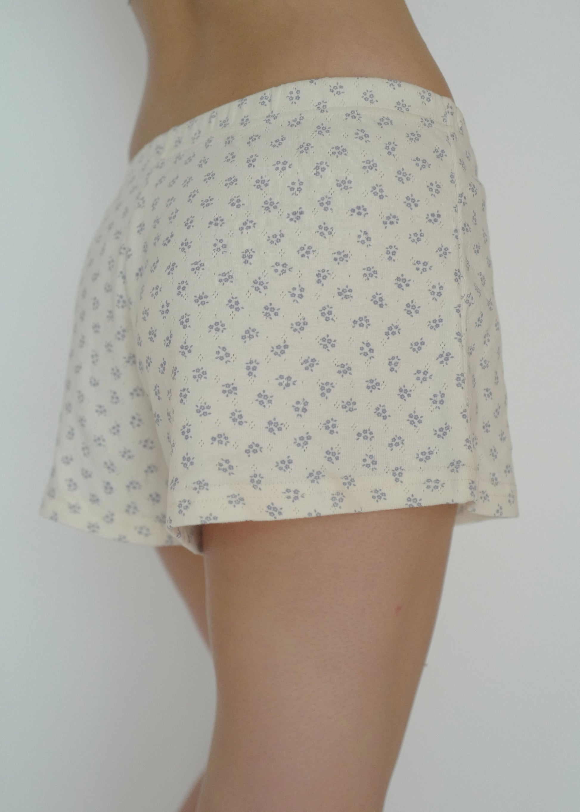 vintage yellow base